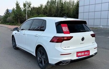 Volkswagen Golf VIII, 2023 год, 1 850 000 рублей, 5 фотография