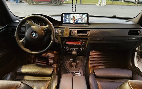 BMW 3 серия, 2009 год, 990 000 рублей, 8 фотография