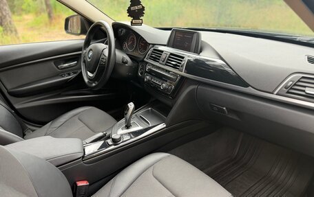BMW 3 серия, 2018 год, 2 520 000 рублей, 12 фотография