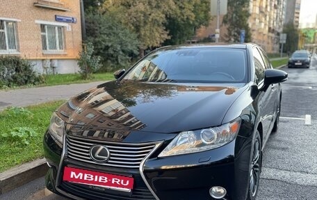 Lexus ES VII, 2012 год, 2 100 000 рублей, 2 фотография
