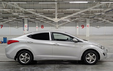 Hyundai Elantra V, 2012 год, 890 000 рублей, 8 фотография