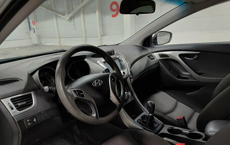 Hyundai Elantra V, 2012 год, 890 000 рублей, 19 фотография