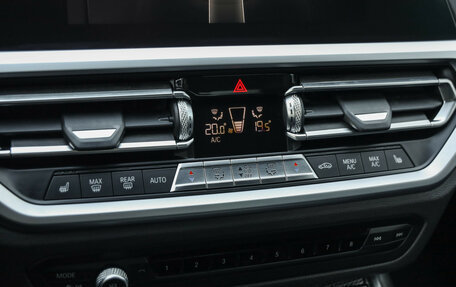 BMW 3 серия, 2019 год, 3 599 000 рублей, 20 фотография