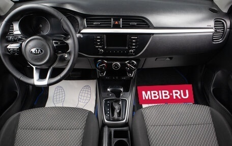 KIA Rio IV, 2019 год, 1 359 000 рублей, 8 фотография
