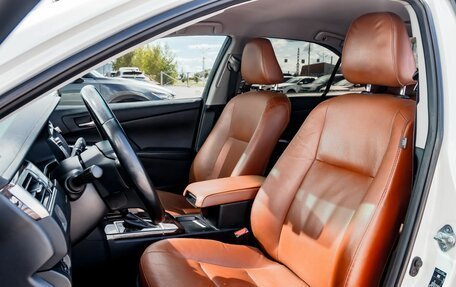 Toyota Camry, 2017 год, 2 249 000 рублей, 13 фотография