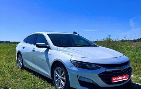Chevrolet Malibu IX, 2019 год, 1 550 000 рублей, 1 фотография