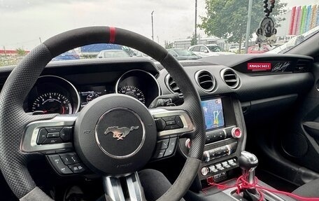 Ford Mustang VI рестайлинг, 2021 год, 4 150 000 рублей, 2 фотография