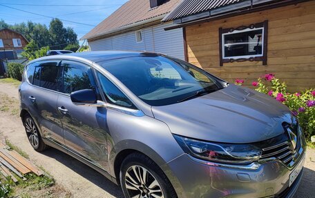 Renault Espace V рестайлинг, 2019 год, 2 800 000 рублей, 2 фотография