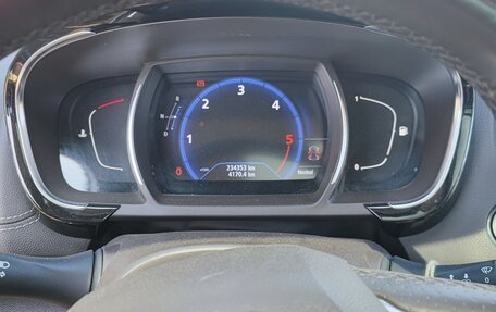Renault Espace V рестайлинг, 2019 год, 2 800 000 рублей, 11 фотография