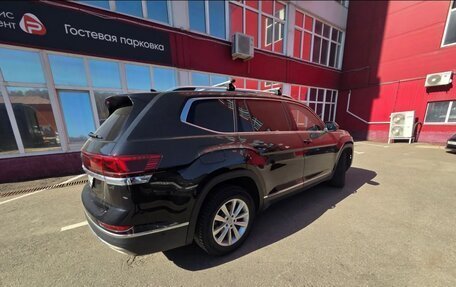 Volkswagen Teramont I, 2022 год, 4 400 000 рублей, 4 фотография