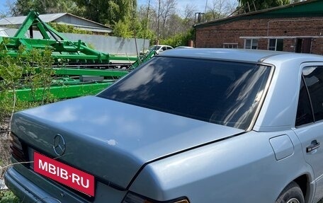 Mercedes-Benz W124, 1990 год, 450 000 рублей, 5 фотография