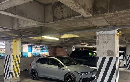 Volkswagen Golf VIII, 2022 год, 2 750 000 рублей, 2 фотография
