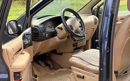 Chrysler Voyager III, 1998 год, 330 000 рублей, 7 фотография