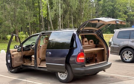 Chrysler Voyager III, 1998 год, 330 000 рублей, 6 фотография