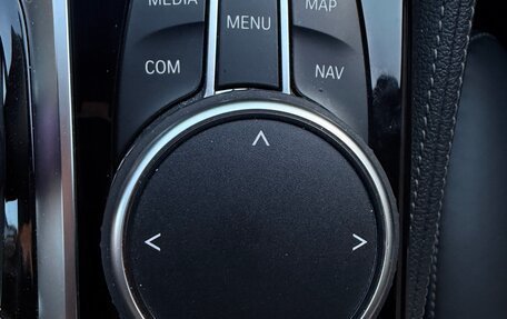 BMW 5 серия, 2019 год, 3 790 000 рублей, 24 фотография