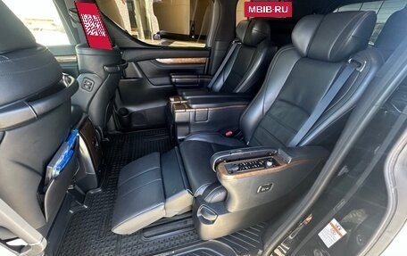 Toyota Alphard III, 2017 год, 3 600 000 рублей, 3 фотография