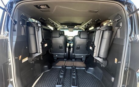 Toyota Alphard III, 2017 год, 3 600 000 рублей, 8 фотография