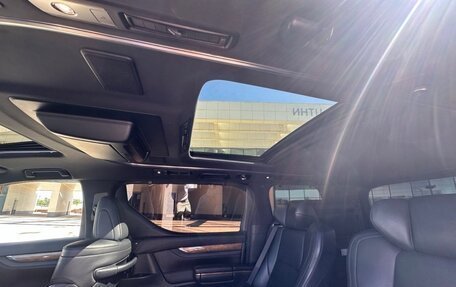 Toyota Alphard III, 2017 год, 3 600 000 рублей, 10 фотография