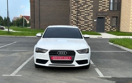 Audi A4, 2012 год, 1 249 000 рублей, 2 фотография
