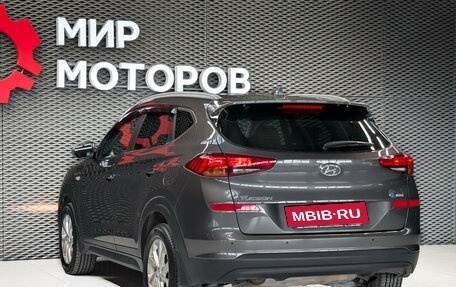 Hyundai Tucson III, 2019 год, 2 485 000 рублей, 6 фотография