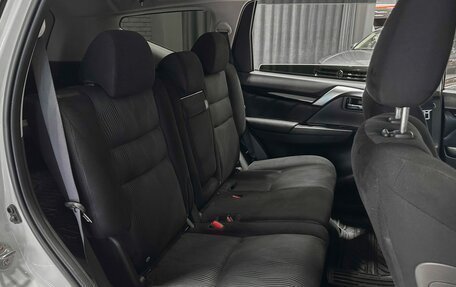 Mitsubishi Pajero Sport III рестайлинг, 2019 год, 2 657 000 рублей, 15 фотография