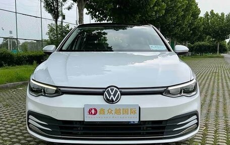 Volkswagen Golf VIII, 2022 год, 1 480 777 рублей, 2 фотография