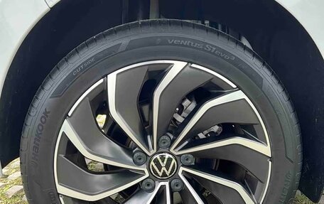 Volkswagen Golf VIII, 2022 год, 1 480 777 рублей, 12 фотография