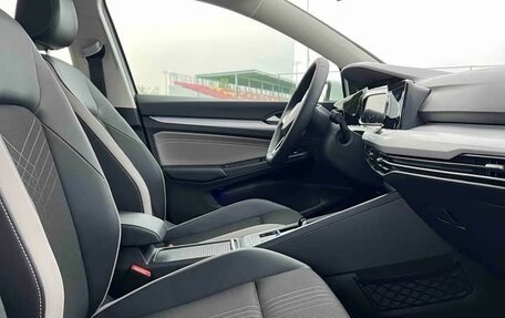 Volkswagen Golf VIII, 2022 год, 1 480 777 рублей, 8 фотография