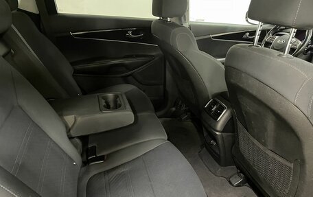 KIA Sorento III Prime рестайлинг, 2018 год, 2 130 000 рублей, 17 фотография