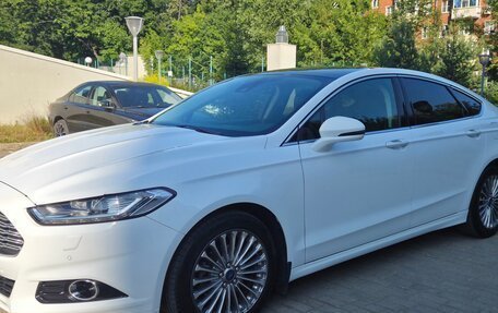 Ford Mondeo V, 2015 год, 1 390 000 рублей, 2 фотография