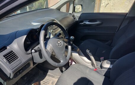 Toyota Auris II, 2007 год, 700 000 рублей, 5 фотография