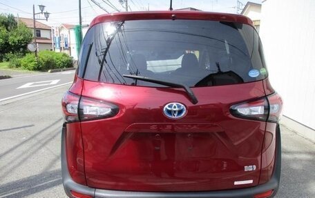 Toyota Sienta II, 2022 год, 1 570 000 рублей, 7 фотография