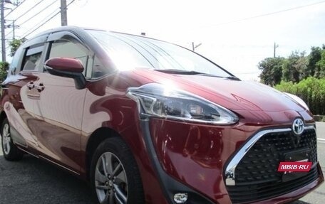 Toyota Sienta II, 2022 год, 1 570 000 рублей, 3 фотография