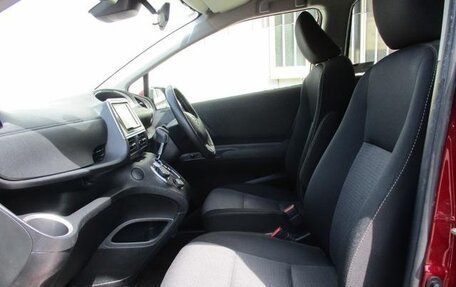 Toyota Sienta II, 2022 год, 1 570 000 рублей, 9 фотография