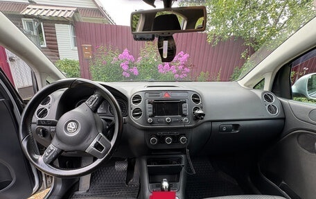 Volkswagen Golf Plus II, 2011 год, 650 000 рублей, 15 фотография