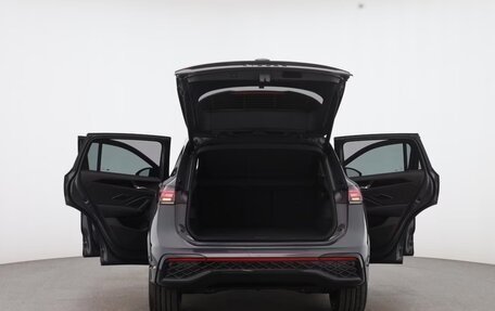 Volkswagen Tiguan, 2025 год, 3 650 000 рублей, 12 фотография