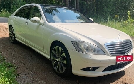 Mercedes-Benz S-Класс, 2005 год, 1 180 000 рублей, 3 фотография
