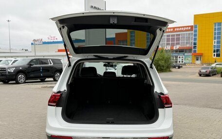 Volkswagen Tiguan II, 2020 год, 2 830 000 рублей, 18 фотография