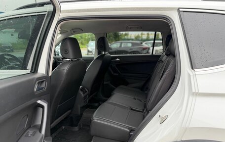 Volkswagen Tiguan II, 2020 год, 2 830 000 рублей, 26 фотография