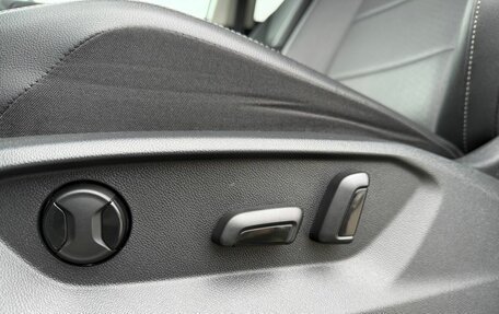 Volkswagen Tiguan II, 2020 год, 2 830 000 рублей, 30 фотография