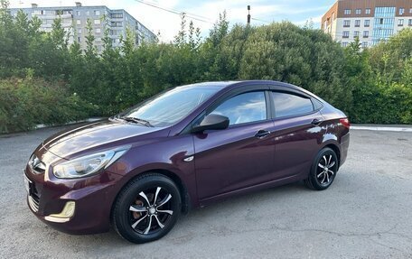 Hyundai Solaris II рестайлинг, 2013 год, 885 000 рублей, 13 фотография
