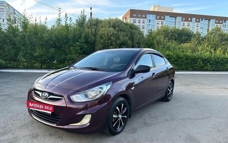Hyundai Solaris II рестайлинг, 2013 год, 885 000 рублей, 14 фотография