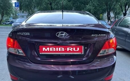 Hyundai Solaris II рестайлинг, 2013 год, 885 000 рублей, 17 фотография