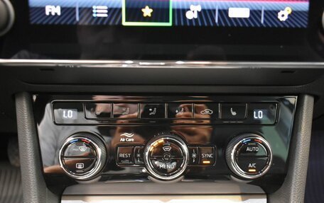 Skoda Superb III рестайлинг, 2022 год, 3 199 000 рублей, 21 фотография
