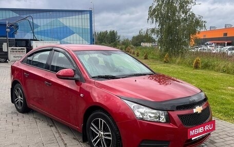 Chevrolet Cruze II, 2011 год, 650 000 рублей, 2 фотография