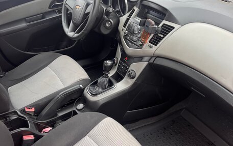 Chevrolet Cruze II, 2011 год, 650 000 рублей, 8 фотография