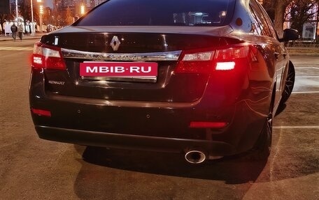 Renault Latitude I, 2010 год, 890 000 рублей, 8 фотография