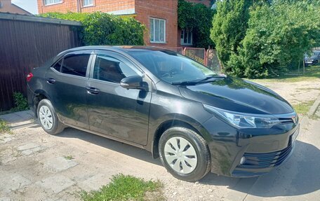 Toyota Corolla, 2018 год, 1 750 000 рублей, 2 фотография