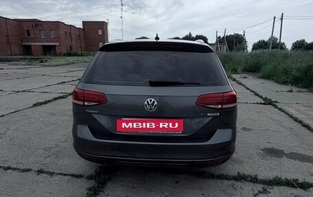 Volkswagen Passat B8 рестайлинг, 2015 год, 1 495 000 рублей, 9 фотография