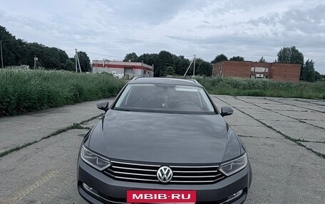 Volkswagen Passat B8 рестайлинг, 2015 год, 1 495 000 рублей, 7 фотография